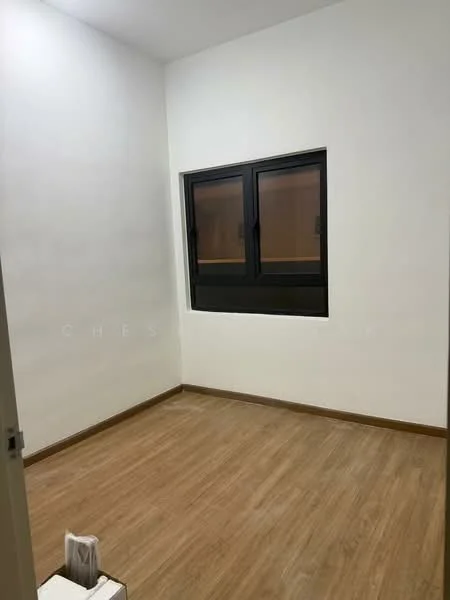 Room features: white painted walls, wood laminate flooring, black framed windows, one window, no visible furniture, neutral color scheme, empty space; style: modern.