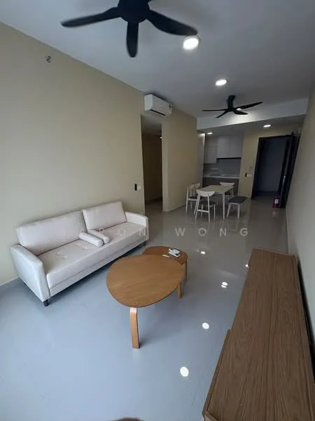 Living features: 3-seater fabric sofa in white, wooden coffee table, TV console in wood, 2 ceiling fans, recessed LED downlights, white painted walls, glossy tile flooring, open layout to dining area, air conditioning unit on wall; style: modern.