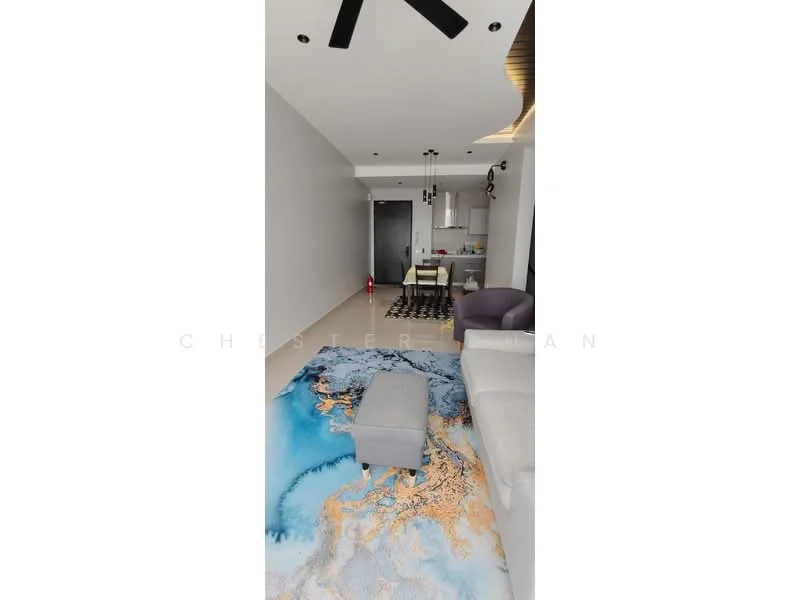 Living features: light grey walls, cream tiled flooring, 5-blade ceiling fan, sofa in light grey fabric, purple armchair, coffee table in light grey, area rug with blue and gold pattern, dining area visible in background, recessed lighting, open layout; style: modern.