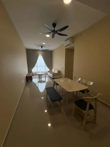 Living features: cream painted walls, polished tile flooring, 5-blade ceiling fan with light, floor-to-ceiling window with sheer curtains, sofa, dining table with chairs, bench seating, air conditioning unit; style: modern.