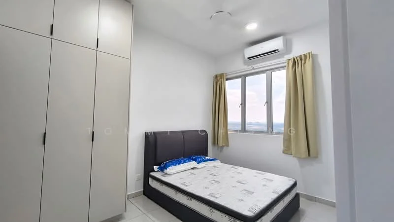 Bedroom features: queen-size bed, upholstered headboard, built-in wardrobe with sliding doors, floor-to-ceiling window, curtains, wall-mounted split AC, light-colored walls, tile flooring, ceiling light; style: modern; view: city.
