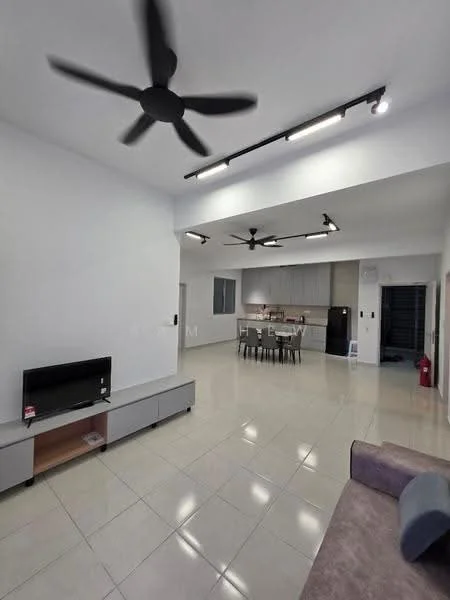Living features: white painted walls, polished ceramic tile flooring, 5-blade ceiling fan with light, wall-mounted TV, TV console, sofa in grey, recessed LED downlights, open layout to kitchen, large windows, neutral color scheme; style: modern. Kitchen features: grey cabinetry, stainless-steel sink, built-in oven, freestanding range oven, refrigerator, countertop with bar seating, ceramic tile backsplash, open layout to living area; style: modern.