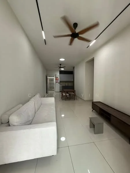 Living features: white fabric sofa, wooden TV console, ceiling fan with 5 blades, recessed LED downlights, white painted walls, glossy tile flooring, dining table with chairs visible in background, open layout, sliding door to kitchen area; style: modern.