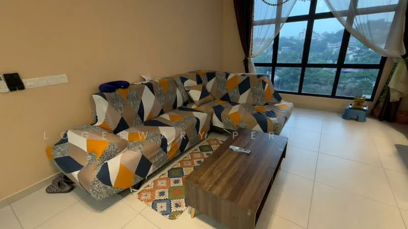 Living features: 3-seater fabric sofa with geometric pattern, wooden coffee table, area rug with geometric pattern, floor-to-ceiling windows, curtains, light-colored tiled flooring, decorative wall, view of the outside landscape; style: modern; view: city.
