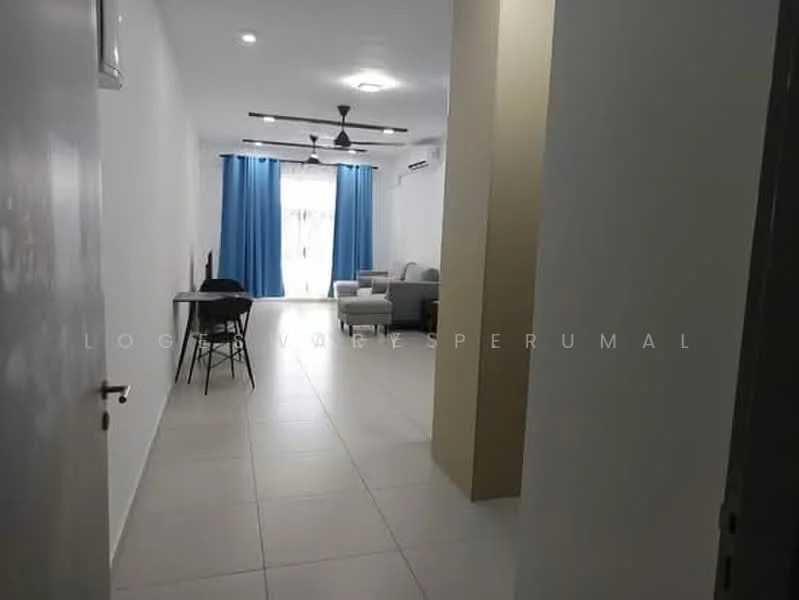 Living features: white painted walls, light grey tiled flooring, 5-blade ceiling fan with light, recessed downlights, floor-to-ceiling windows with blue curtains, sofa in light grey, coffee table, dining table with chairs, wall-mounted air conditioning unit; style: modern.