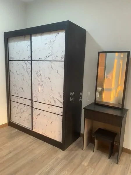 Room features: sliding wardrobe with marble-patterned doors, wooden frame, dressing table with mirror, small stool, laminate flooring, neutral wall color, natural light from window; style: modern.
