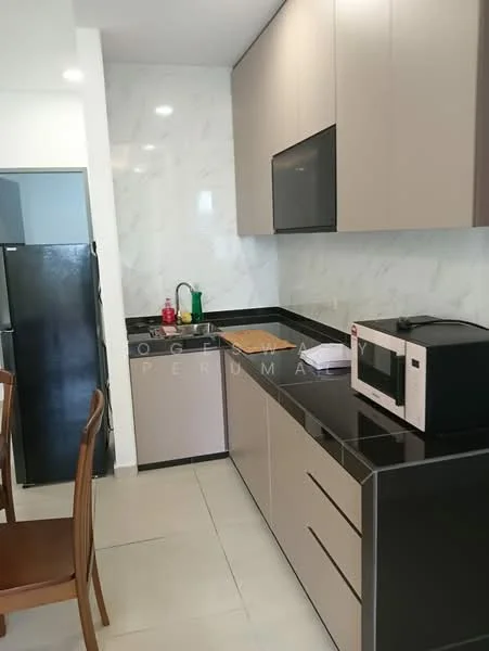Kitchen features: black granite countertop, light brown cabinetry, built-in microwave, freestanding fridge, ceramic tile flooring, white marble backsplash, stainless-steel sink, chrome faucet, kitchen utensils on countertop, dining table with wooden chairs; style: modern.
