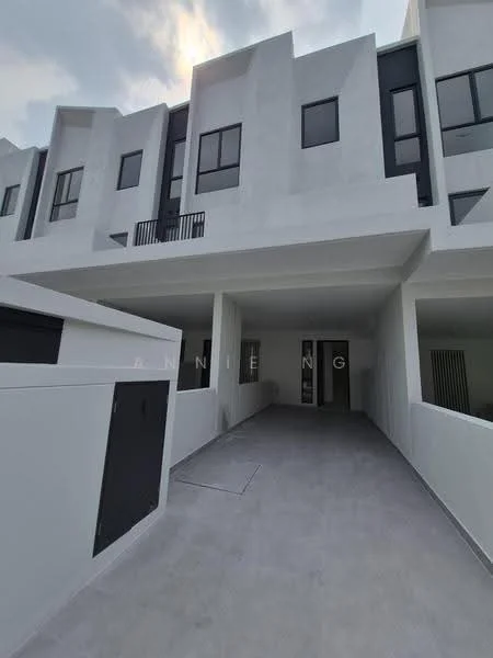 Residensi Dedaun Rimba, Petaling — view 2 of 5 — for Rent