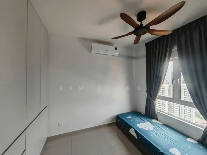 Bedroom features: single bed with blue bedding featuring cloud pattern, 1 wall-mounted split AC, 5-blade ceiling fan, floor-to-ceiling window with city view, grey curtains, light grey painted walls, light grey tiled flooring, built-in wardrobe with sliding doors; style: modern; view: city.