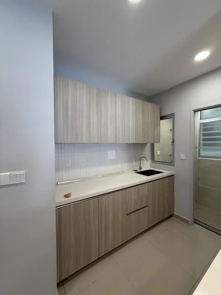 Kitchen features: laminate cabinetry in light wood finish, white countertop, single-bowl stainless-steel sink, chrome pull-down faucet, wall-mounted cabinets, tile backsplash, window with frosted glass, ceramic tile flooring, recessed LED downlights; style: modern.
