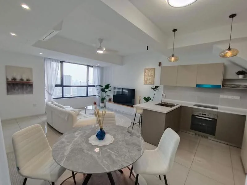 Living features: white walls, tile flooring, 5-blade ceiling fan with light, recessed downlights, floor-to-ceiling windows, curtains, wall-mounted TV, light grey sofa, round marble dining table, 4 white upholstered dining chairs, decorative vase on table, framed artwork on wall; style: modern; view: city.