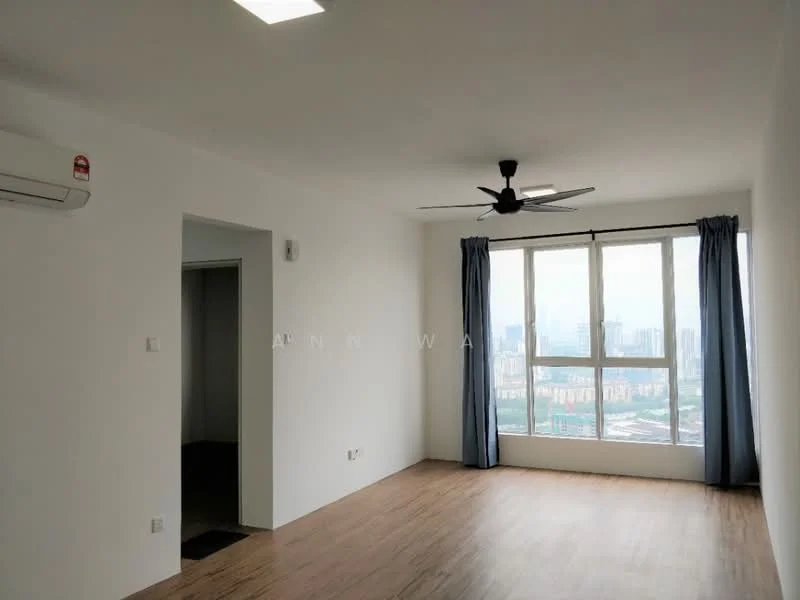 Living features: wooden flooring, white painted walls, 5-blade ceiling fan with light, floor-to-ceiling windows, blue curtains, wall-mounted split AC, city view; style: modern; view: city. Room features: white painted walls, dark flooring.