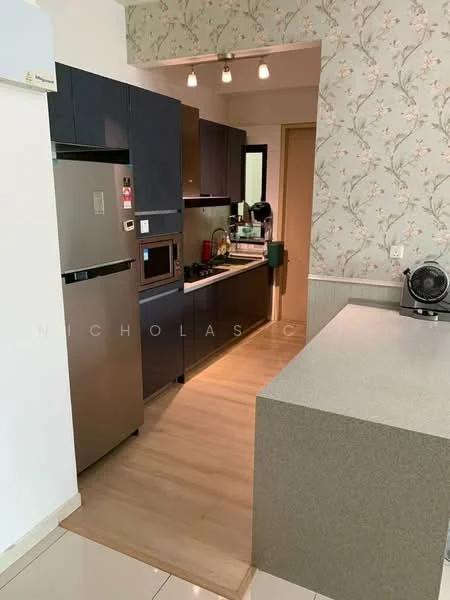 Kitchen features: dark wood cabinetry, grey quartz countertop, stainless-steel fridge, built-in microwave, freestanding range oven, kitchen island, vinyl plank flooring, floral wallpaper, single-bowl stainless-steel sink, chrome pull-down faucet, under-cabinet lighting, window above sink; style: modern.