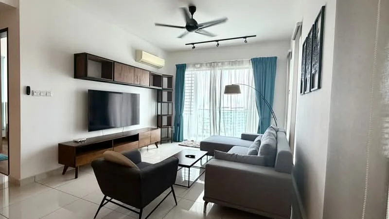 Living features: 3-seater fabric sofa in grey, 2-seater fabric sofa in light grey, coffee table with glass top, TV console with wooden finish, wall-mounted TV, floor-to-ceiling windows, curtains in light blue, ceiling fan with light, decorative floor lamp, white painted walls, tile flooring, area rug; style: modern; view: city.