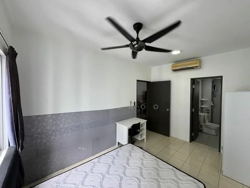 Bedroom features: queen-size bed, 5-blade ceiling fan, wall-mounted air conditioning unit, desk with storage, white wardrobe, grey accent wall, tiled flooring, floor-to-ceiling window with curtains; style: modern.
