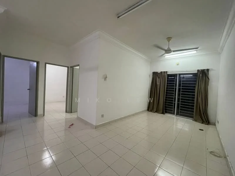 Living features: white painted walls, tile flooring, ceiling fan, sliding glass door, curtains, recessed lighting, crown moulding. Room features: white painted walls, tile flooring, doorway.
