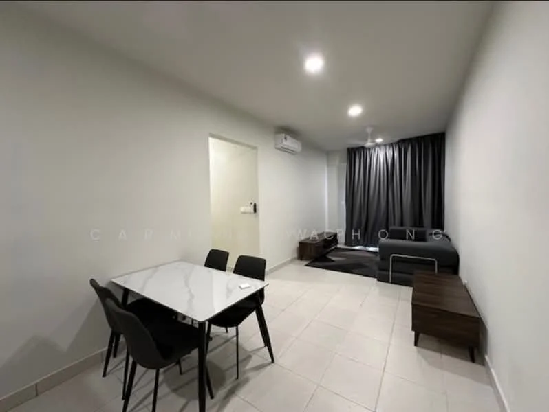 Living features: white painted walls, tile flooring, recessed downlights, 5-blade ceiling fan, black fabric sofa, coffee table, dining table with marble top, 4 black dining chairs, black curtains, wall-mounted air conditioning unit; style: modern.