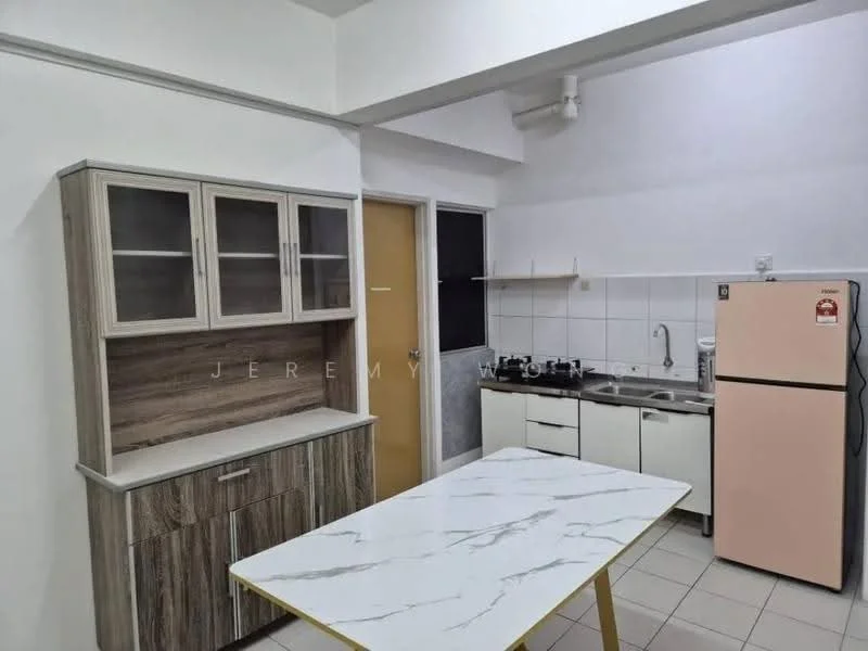 Kitchen features: white tiled walls, light grey cabinetry, marble countertop, stainless-steel sink, chrome pull-down faucet, 4-burner gas hob, built-in oven, refrigerator in light pink, open shelving, floor tiles in light grey, kitchen island with storage, wall-mounted cabinet with glass doors; style: modern.