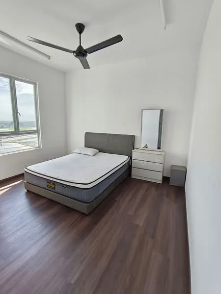 Bedroom features: queen-size bed, upholstered headboard, wooden bedside table, mirror cabinet, grey bed frame, ceiling fan, large window, laminate flooring, white painted walls; style: modern; view: city.