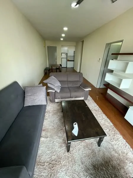 Living features: grey fabric sofa, 2-seater sofa, coffee table with dark wood finish, area rug, wooden flooring, white painted walls, recessed downlights, TV console with shelves, open space layout; style: modern.