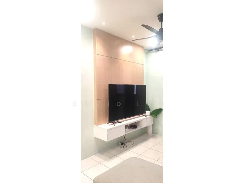 Living features: wall-mounted TV, white TV console, light wood feature wall, ceiling fan, white tiled flooring, green accent wall, decorative plant, recessed lighting; style: modern.