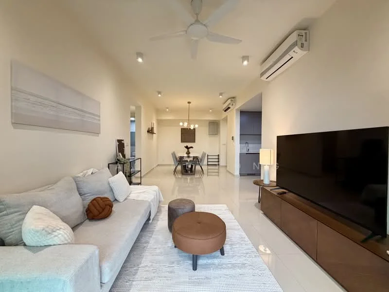 Living features: 3-seater fabric sofa in light grey, 2 round ottomans in brown, wooden TV console, wall-mounted flat-screen TV, area rug with geometric pattern, ceiling fan with light, recessed LED downlights, decorative wall art, glass dining table with 4 chairs, air conditioning unit; style: modern.