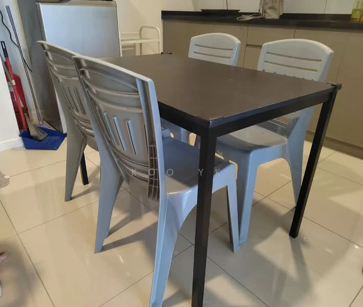 Dining features: black rectangular dining table, 4 plastic dining chairs in grey, glossy tiled flooring, kitchen cabinetry in light colour, kitchen countertop in dark colour, wall-mounted storage, clean and modern aesthetic; style: modern.