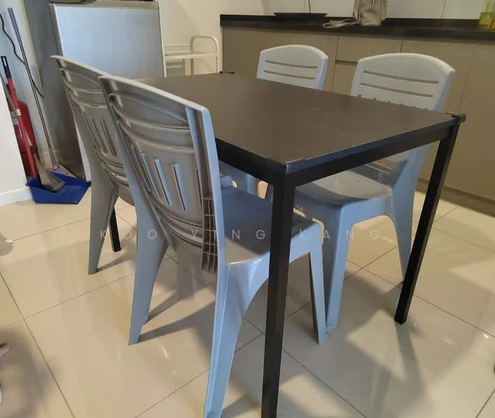 Dining features: black rectangular dining table, 4 grey plastic dining chairs, glossy tile flooring, kitchen cabinetry in the background, neutral wall color, clean and modern aesthetic; style: modern.