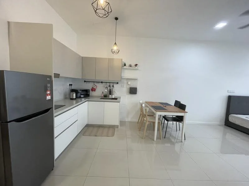 Residential Suites @ HighPark, SS6, Petaling Jaya — view 2 of 5 in HighPark Suites — for Rent