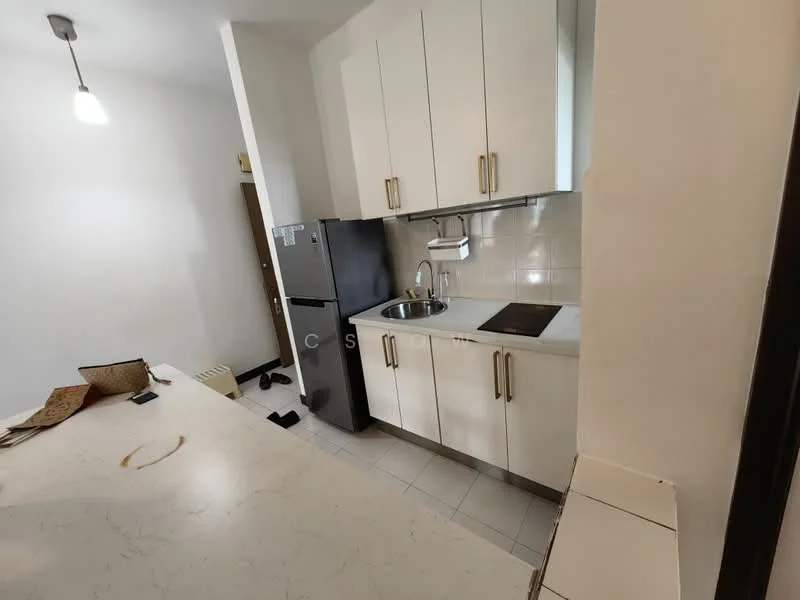 Kitchen features: white shaker cabinets, stainless-steel sink, chrome pull-down faucet, black countertop, built-in electric cooktop, black refrigerator, white tiled backsplash, pendant light, tile flooring; style: modern.
