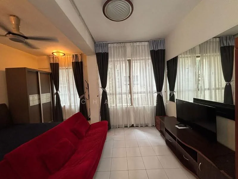 Living features: red fabric sofa, wall-mounted TV, wooden TV console, floor-to-ceiling windows, sheer curtains, blackout curtains, ceiling fan, recessed lighting, white tiled flooring, built-in wardrobe; style: modern.