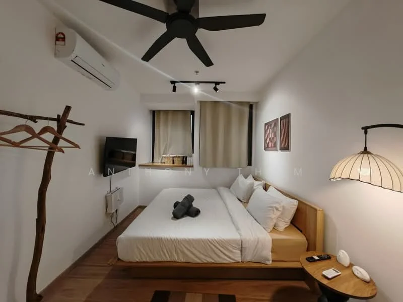 Bedroom features: king-size bed, upholstered headboard, 2 bedside lamps, wooden nightstand, wall-mounted TV, 1 wall-mounted split AC, 5-blade ceiling fan, wooden flooring, white painted walls, blackout curtains, decorative wall art, clothes rack; style: modern.