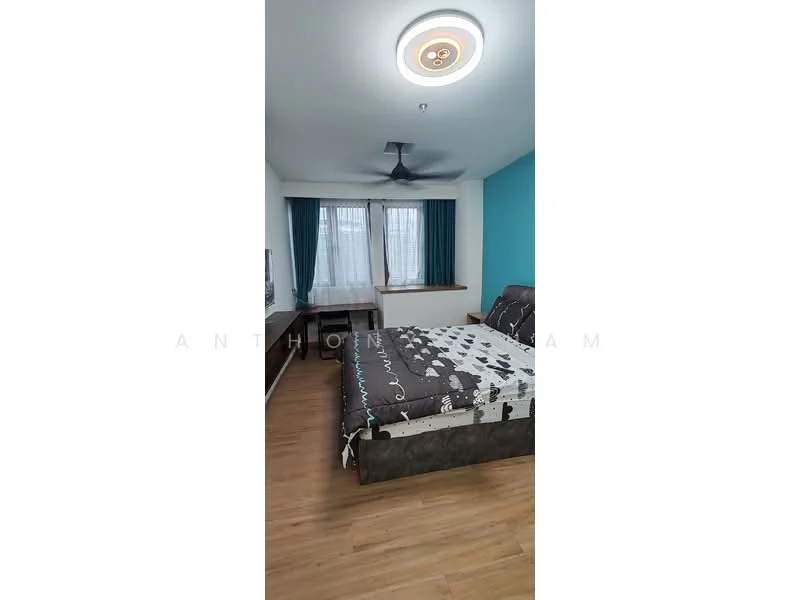Bedroom features: queen-size bed, upholstered headboard, bedside table, wall-mounted TV, floor-to-ceiling window, blue accent wall, light wood flooring, ceiling fan with light, curtains, built-in wardrobe; style: modern.