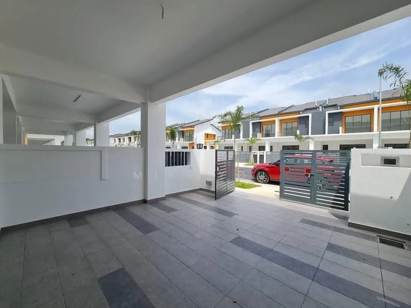 Exterior type: linked terrace house; features: white painted facade, grey tiled flooring, manicured lawn, paved walkway, gated entry, two-car porch, surrounded by residential buildings, clear blue sky; style: modern.