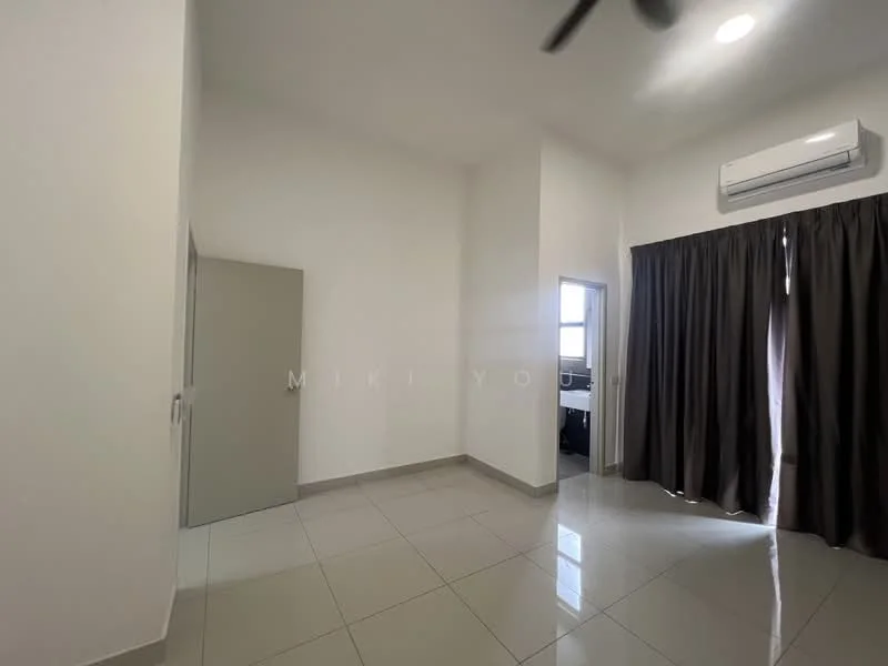 Room features: white painted walls, grey tiled flooring, 1 wall-mounted split AC, ceiling fan, dark brown curtains, built-in wardrobe, window with natural light, corner desk area; style: modern.