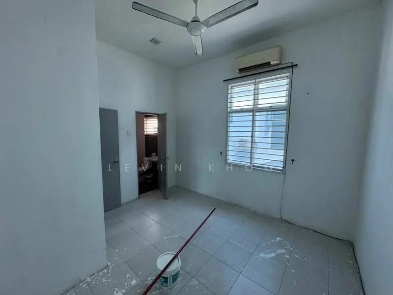 Royal Ivory 2, Bandar Saujana Putra, Tanjong Duabelas — view 2 of 5 — for Rent