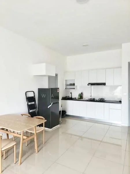 Kitchen features: white cabinetry, stainless-steel refrigerator, built-in oven, 4-burner gas hob, black exhaust hood, white tiled backsplash, grey countertop, ceramic tile flooring, dining table with four chairs, wall-mounted shelves, sink, window, open layout; style: modern.