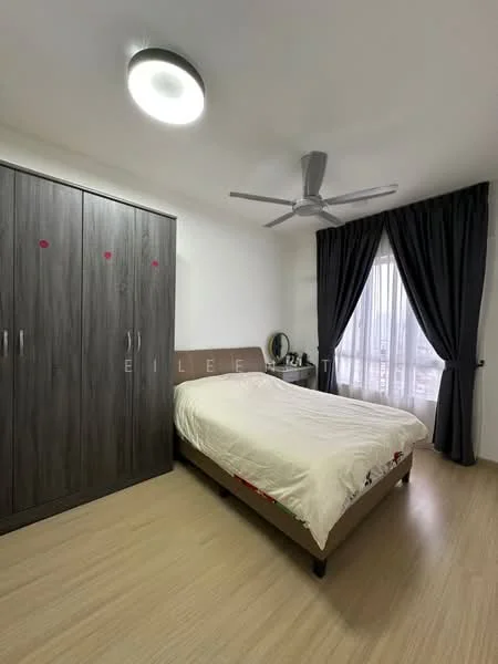 Bedroom features: queen-size bed, upholstered headboard, built-in wardrobe with grey finish, floor-to-ceiling window, blackout curtains, 5-blade ceiling fan with light, light wood flooring, decorative mirror; style: modern.