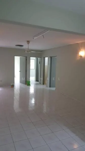 saujana apartment, Damansara Damai