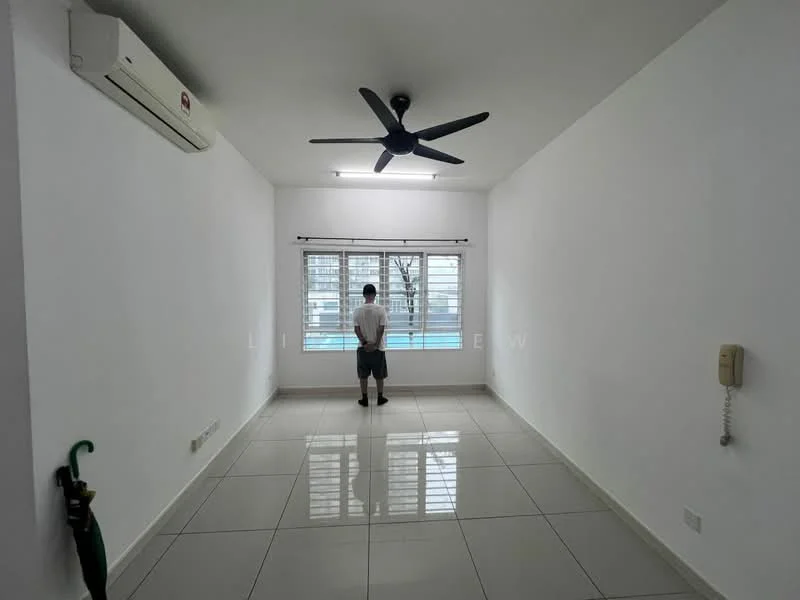 Room features: white painted walls, glossy ceramic tile flooring, 5-blade ceiling fan, wall-mounted split AC, floor-to-ceiling windows with blinds, curtain rod, telephone wall unit, umbrella stand; style: modern.