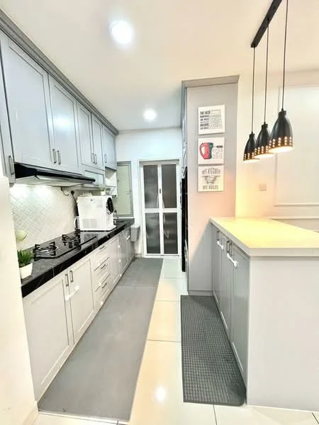 Kitchen features: grey cabinetry, black countertop, white backsplash with tile pattern, stainless-steel gas hob, built-in oven, white microwave, single-bowl stainless-steel sink, chrome pull-down faucet, pendant lighting with multiple bulbs, sliding glass door, grey rug, white walls, recessed downlights; style: modern.