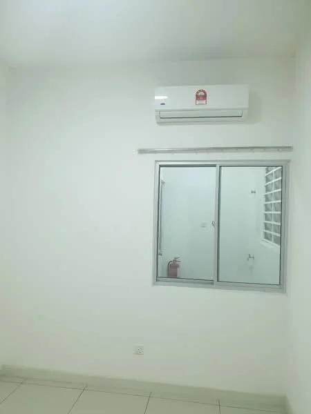 Room features: white painted walls, tile flooring, 1 wall-mounted split AC, window with sliding mechanism, fire extinguisher visible, roller blinds on window.