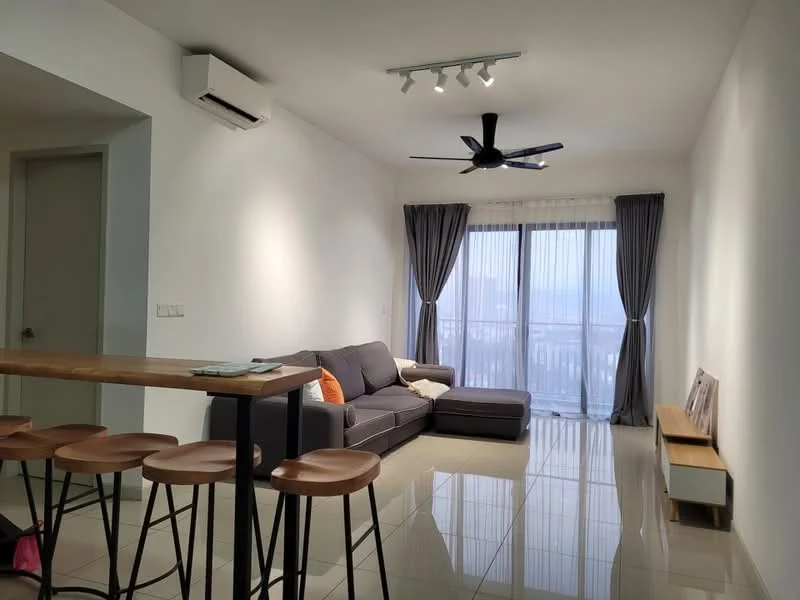 Living features: 3-seater fabric sofa in grey, L-shape sectional sofa, wooden coffee table, bar counter with 4 wooden stools, floor-to-ceiling windows, sheer curtains, recessed LED downlights, 5-blade ceiling fan, air conditioning unit, glossy tile flooring, decorative wall, wall-mounted shelf; style: modern; view: city.