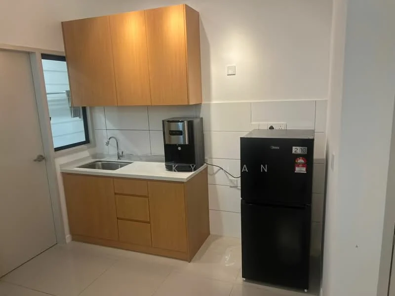 Kitchen features: wood cabinetry in light brown, white countertop, single-bowl stainless-steel sink, chrome pull-down faucet, built-in water dispenser, black fridge, stainless-steel built-in oven, ceramic tile flooring, white tiled backsplash, window with horizontal blinds; style: modern.