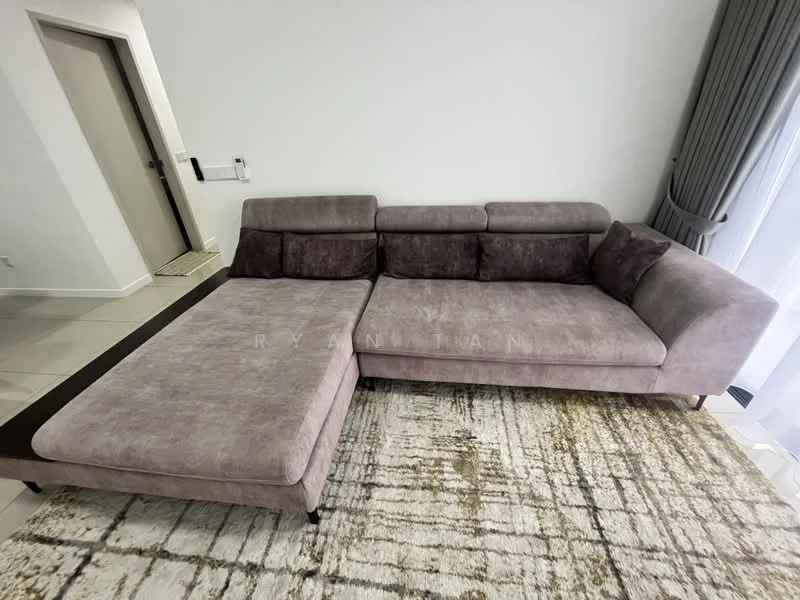 Living features: L-shape sectional sofa in light grey fabric, area rug with geometric pattern, white painted walls, floor-to-ceiling windows with sheer curtains, light grey curtains, tile flooring, recessed downlights; style: modern.