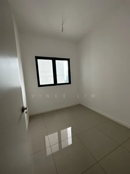 Room features: white painted walls, glossy ceramic tile flooring, single window, ceiling light fixture, plain ceiling; style: modern.