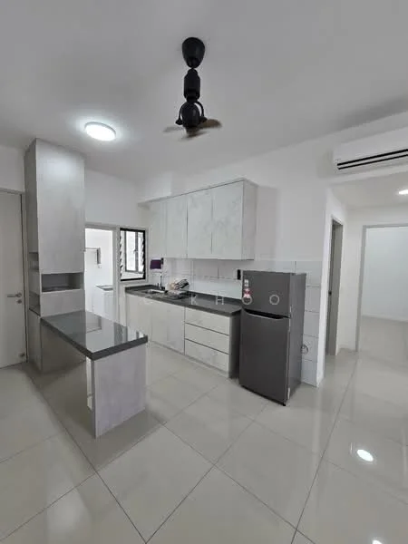 Kitchen features: white cabinets with marble pattern, grey countertop, stainless-steel fridge, built-in oven, ceramic tile flooring, recessed ceiling lights, 5-blade ceiling fan, single-bowl stainless-steel sink, chrome pull-down faucet, wall-mounted split AC; style: modern.