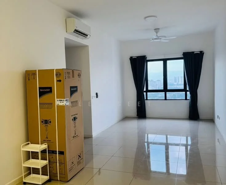 Living features: white painted walls, glossy ceramic tile flooring, floor-to-ceiling windows, blackout curtains, 5-blade ceiling fan, wall-mounted split AC, empty corner shelving unit, cardboard boxes, city view; style: modern; view: city.