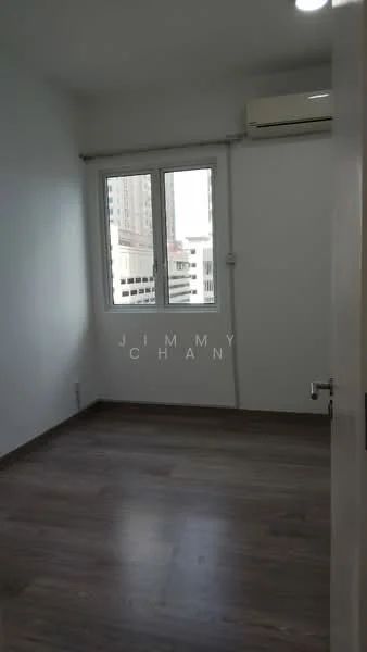 Room features: white painted walls, laminate flooring, 1 wall-mounted split AC, 2 windows with city view, light fixture on ceiling; view: city.