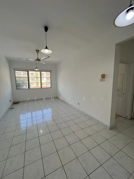 Living features: white painted walls, glossy ceramic tile flooring, 2 ceiling fans, large windows with grid pattern, natural light from windows, neutral color scheme, no visible furniture, light fixtures; style: modern.